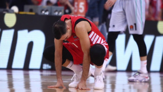 Κατέρρευσε στο τέλος και έχασε από τη Βαλένθια ο Ολυμπιακός