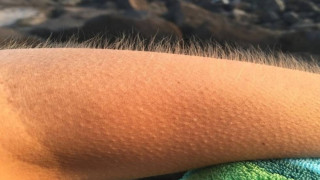 Όποιος κάνει τον εαυτό του να ανατριχιάζει έχει ιδιαίτερο εγκέφαλο