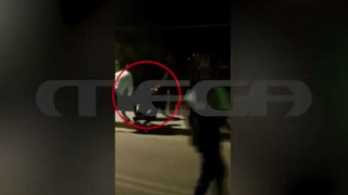 Κως-Βίντεο ντοκουμέντο: Γονείς ξυλοκοπούν 35χρονο που παρενοχλούσε μαθήτριες Γυμνασίου