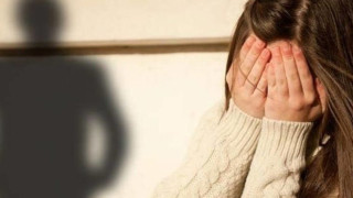 Σουηδία: Ποινικοποιεί τα τεστ παρθενίας ώστε να περιοριστούν τα «εγκλήματα τιμής»