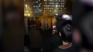 Ξεσηκώθηκαν οι εργαζόμενοι σε εργοστάσιο παραγωγής iPhone στην Κίνα