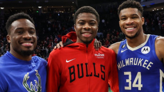 Antentokoumbros: Ο Κώστας επισκέφτηκε Γιάννη και Θανάση με τους Μπουλς