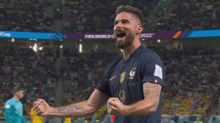 Τέταρτο γκολ η Γαλλία, έγραψε ιστορία ο Ζιρού!