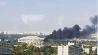 Στις φλόγες το Λουζνίκι