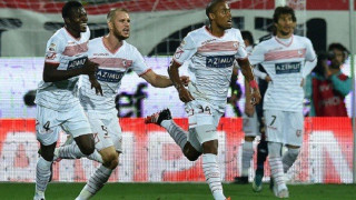 Ιστορική νίκη για Κάρπι