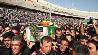 Λαϊκό προσκύνημα στο τελευταίο αντίο του Νορούζι (pics+vid)