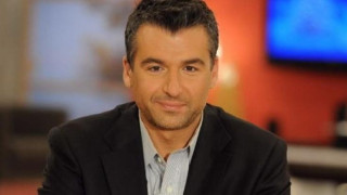 Ο Γιώργος Λιάγκας σε ρόλο κομπάρσου στη σειρά «Ντόλτσε Βίτα» (ΒΙΝΤΕΟ)