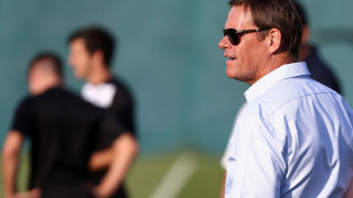 Ποιος είναι ο μάνατζερ που ψάχνει παίκτες για τον Άρνεσεν