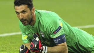 Μπουφόν: «Πρωτάθλημα;; Σε μερικούς μήνες το συζητάμε!»