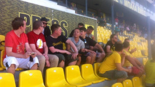 Οπαδοί της Ντόρτμουντ στο «Βικελίδης»