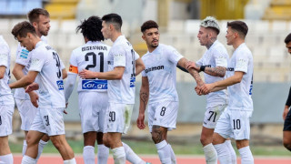 Με τέτοιο χαρτί πώς να χάσει «παρτίδα»…