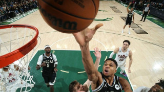 Μαγικός Αντετοκούνμπο στην ανατροπή των Μπακς από το -16