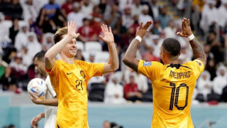 Μουντιάλ: «Κλειδώνει» την νίκη η Ολλανδία με τον Ντε Γιόνγκ να κάνει το 2-0