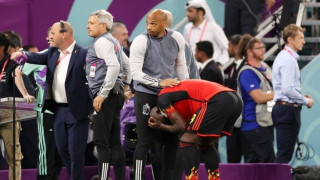 Δάκρυσε στον ώμο του Ανρί ο Λουκάκου μετά τον αποκλεισμό του Βελγίου