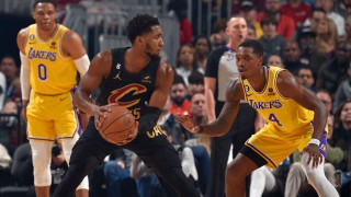 Ο Μίτσελ έκοψε τη φόρα των Λέικερς, παράσταση του Ντόνσιτς στο Ντένβερ