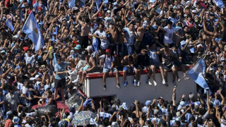 Live - H παρέλαση της Εθνικής Αργεντινής στο Μπουένος Άιρες