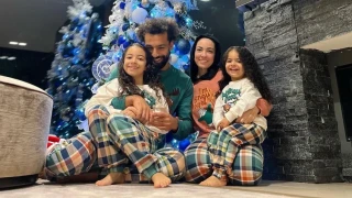 Απίστευτο μένος απέναντι στον Σαλάχ, για ένα... χριστουγεννιάτικο δέντρο