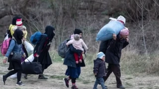 Το Spiegel ζητάει «συγγνώμη» και αναδιπλώνει για τη «νεκρή Μαρία» του Έβρου