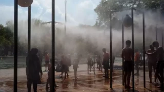 Χρησμός Νουριέλ Ρουμπινί: «Η ανθρωπότητα οδεύει προς την καταστροφή»