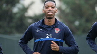 «Ο Άρης εξετάζει την περίπτωση του Ντίλαν Σεντ Λούις»