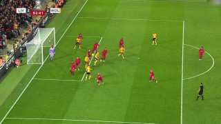 Τα θαλάσσωσαν στο VAR του Λίβερπουλ-Γουλβς: Υπέδειξαν οφσάιντ παίκτη που δεν φαινόταν καν στη κάμερα