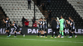 Αποθέωση για τους Τζίμα, Σελιμάι, Ρικάρντο μετά την πρόκριση και συνθήματα μπροστά στην 4