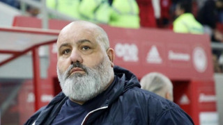 Καραπαπάς: «Κανένας παίκτης του Ολυμπιακού δεν τσακώθηκε με τραγουδιστή»