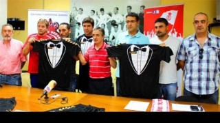 Με… σμόκιν θα αγωνίζονται στην Football League; (pics)