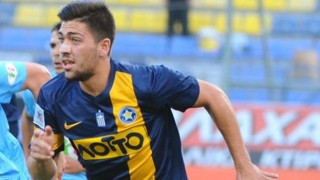 Δανεικός στον Πανιώνιο ο Μπακασέτας