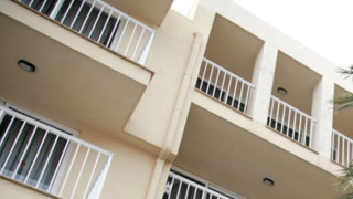 Τουρίστρια σκοτώθηκε πέφτοντας από το μπαλκόνι