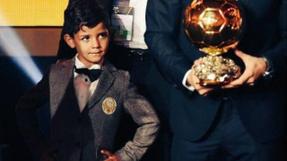 ΑΠΙΣΤΕΥΤΟ ΒΙΝΤΕΟ: Από τρελό και από μικρό... Ρονάλντο μαθαίνεις την αλήθεια! 