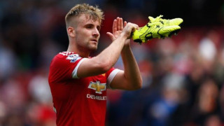 «Δεν είμαι γκέι επομένως μπορείτε να σκάσετε!»