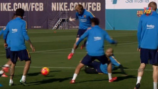 «Καλημέρα» με «ποδιά» στην Μπάρτσα (vid)