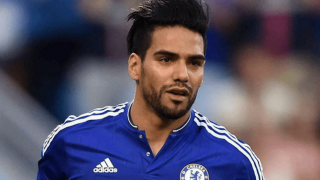 «Δεν φεύγει ο Φαλκάο»