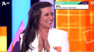 Παίκτρια στο Deal κράτησε δυο κουτιά με 60.000 μέχρι τέλους και τρέλανε τον τραπεζίτη!