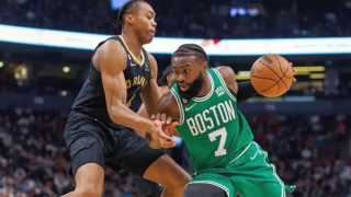 NBA: Ένατη σερί νίκη για το «τρένο» των Σέλτικς, συνεχίζεται η «κατρακύλα» για Πέισερς και Ρόκετς