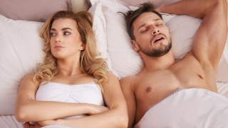 Γιατί οι άνδρες νυστάζουν μετά το σεξ