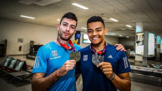 Τεντόγλου και Καραλής αγωνίζονται στο Indoor Tour του Τορούν την Τετάρτη (8/2)