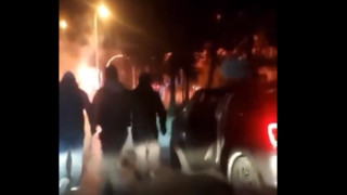 Οπαδοί του Ολυμπιακού επιτέθηκαν σε φίλους της ΑΕΚ στον Κορυδαλλό