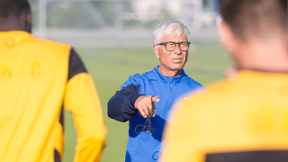 Μπουρουτζίκας: «Να γίνει... καλόγερος ο Ντέλιας - Ο πιο πονηρός θα κερδίσει με την ΑΕΚ»