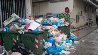 Θεσσαλονίκη: Αυξήθηκαν κατά 50% τα σκουπίδια λόγω... Τσικνοπέμπτης