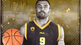 Στην ΑΕΚ ο πρώην σέντερ της Μπαρτσελόνα, Πιέρ Οριόλα