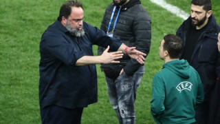 Σε απολογία Μαρινάκης, Καραπαπάς για υβριστική συμπεριφορά στον Πινέιρο