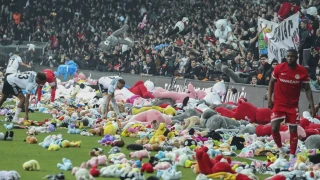 Μπεσίκτας και Φενέρμπαχτσέ ξεσπούν κατά Ερντογάν: «Ψέματα και εξαπατήσεις, παραιτηθείτε»