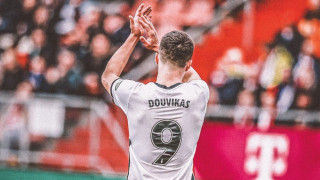 Ασταμάτητος ο Δουβίκας στην Ολλανδία