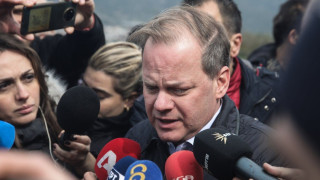 Tέμπη: Πατέρας θύματος καταθέτει αγωγή κατά του Κώστα Καραμανλή