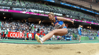 Τουρκία: Η Νίκη Ξάνθου αγόρασε τα παπούτσια του Τεντόγλου για να δώσει τα χρήματα στους σεισμόπληκτους