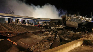 Ντοκουμέντο: Η κόλαση στα Τέμπη τα πρώτα λεπτά μετά τη φονική σύγκρουση (vid)