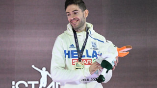 Τεντόγλου: Του δώρισε σκάκι η Ομοσπονδία Στίβου