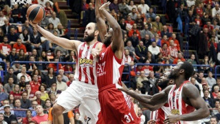 Της έβαλε Αρμάνι